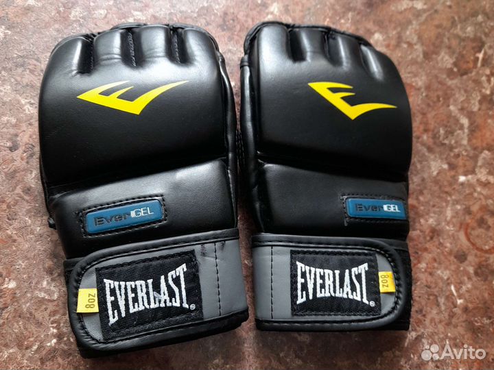 Перчатки Everlast 8 унций S/M