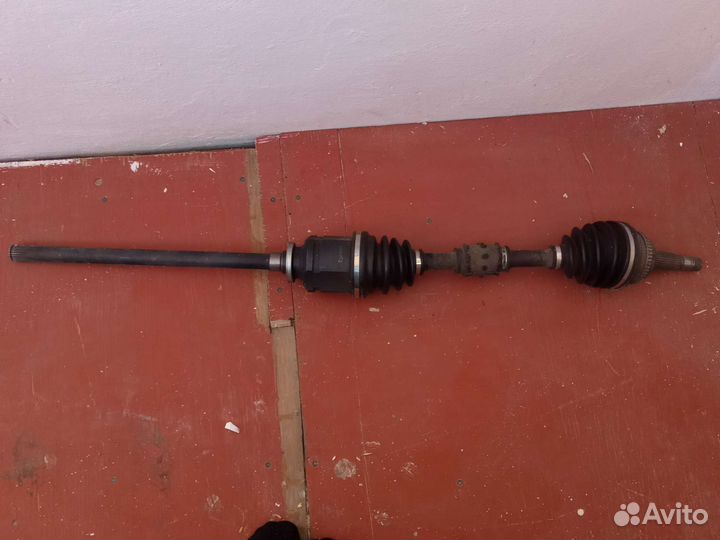 Привод передний правый highlander