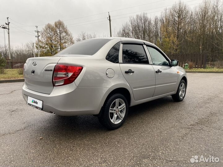 LADA Granta 1.6 МТ, 2015, 67 000 км