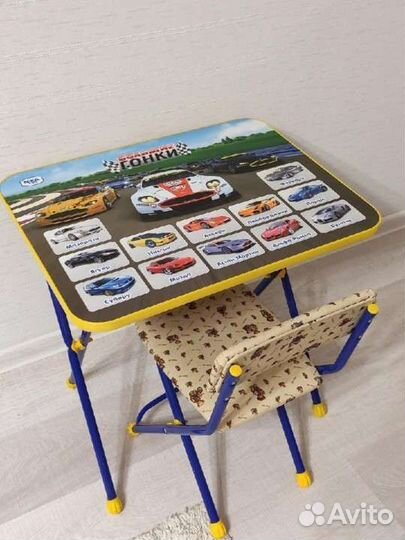 Детский столик и стульчик