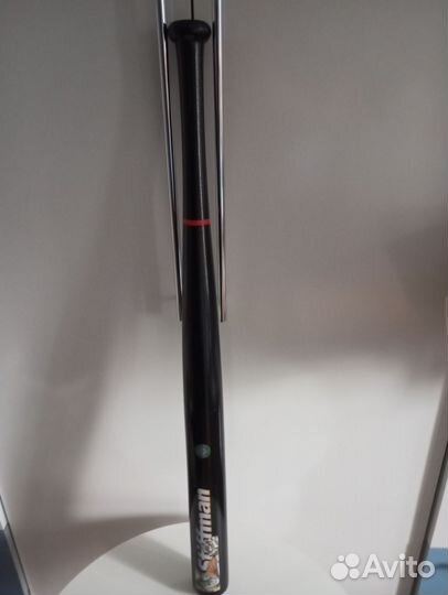 Бейсбольная бита деревянная