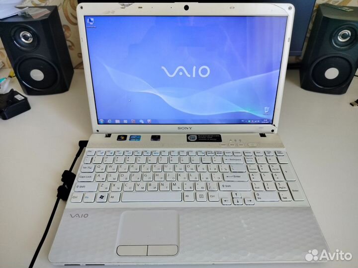 Ноутбук для офиса Sony i3 /Geforce 410
