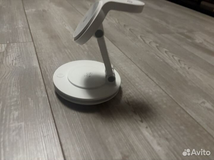 Беспроводная зарядка 3 в 1