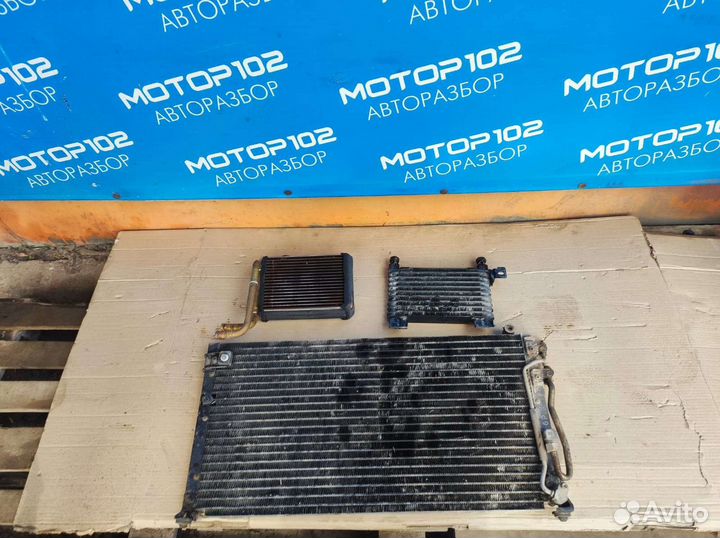 Радиатор Mitsubishi RvR 1