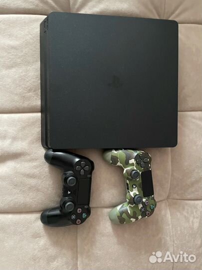 Sony PS4 slim 500
