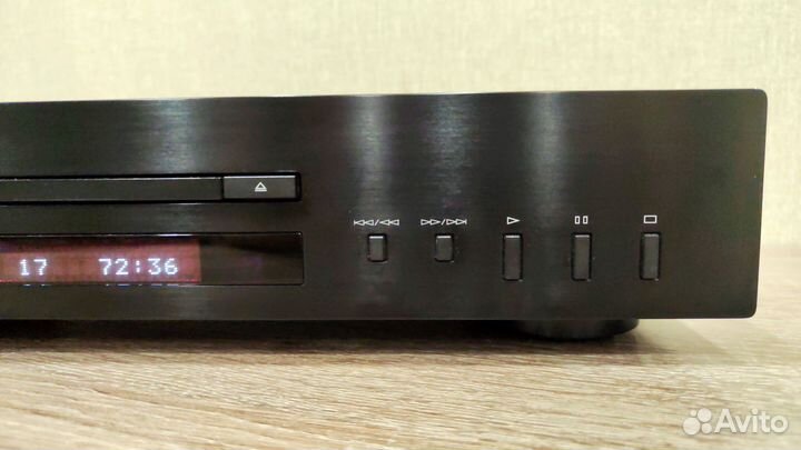 Сd-проигрыватель Yamaha CD-S300