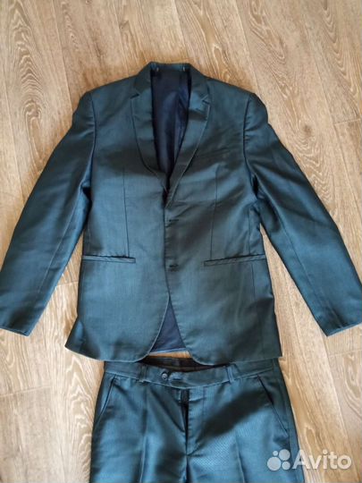 Школьный костюм