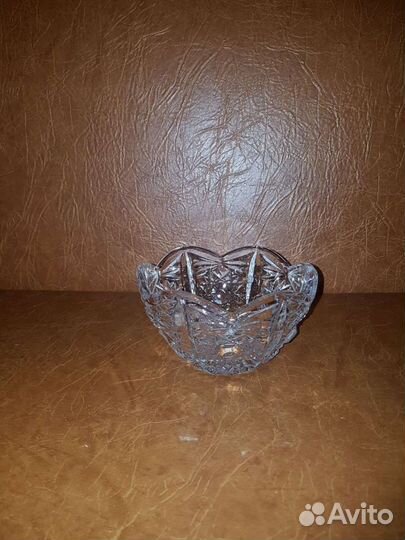 Конфетница хрустальная