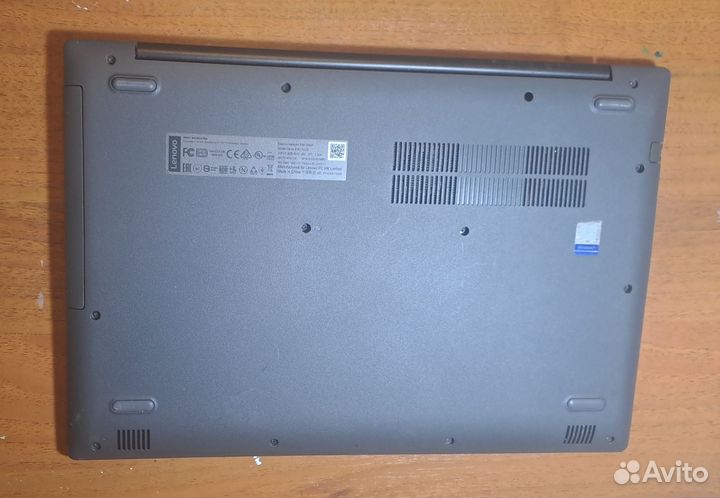 Lenovo ideapad 330-15IKB