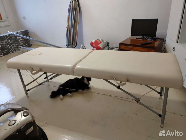 Массажная кушетка складная с отверстием