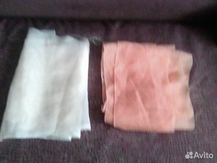 Шторы из тюля и обрезки от новых тканей