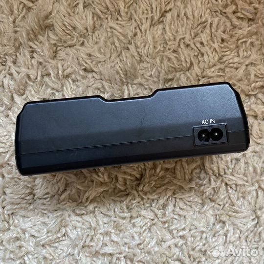 Зарядное устройство Nikon mh 22