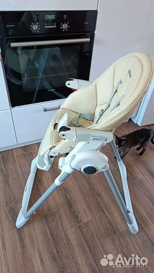 Стульчик для кормления peg perego