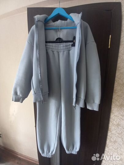 Спортивный костюм женский теплый