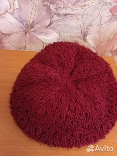 Головные уборы немного б/у