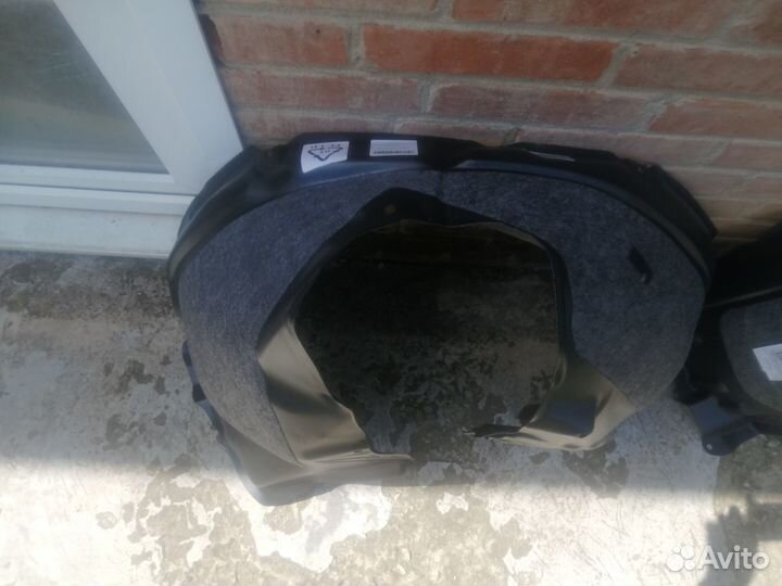 К-т подкрылков с шумоизоляцией для Toyota RAV 4 V