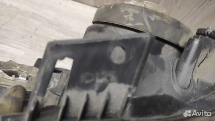 Фара левая рено клио 2