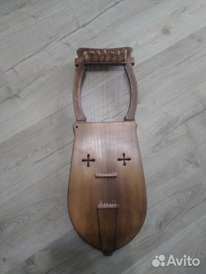 Кравик лира