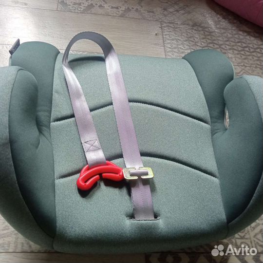 Детский бустер автомобильный