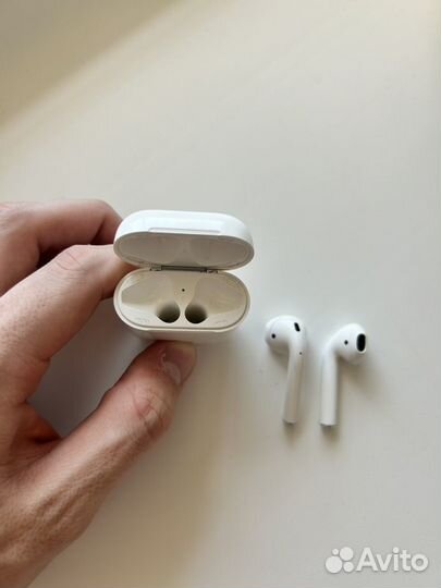 Airpods 1