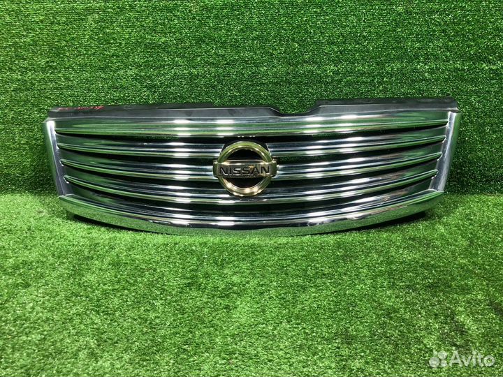 Решетка радиатора Nissan Fuga Y50 PY50 PNY50