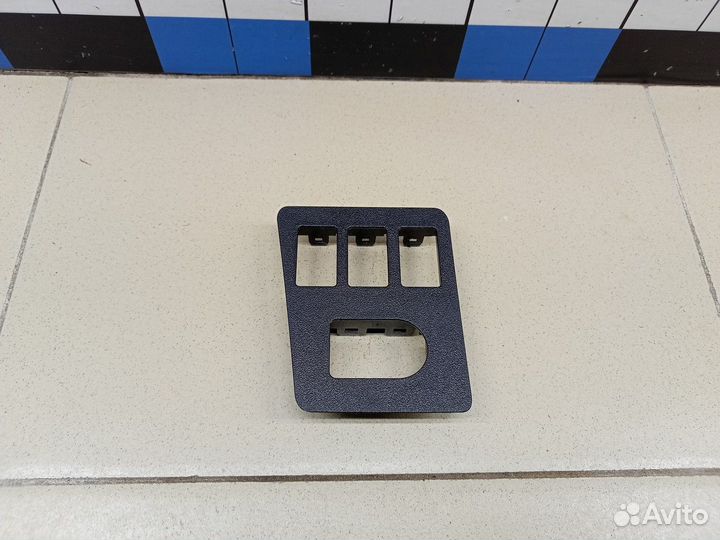 Накладка декоративная Qashqai (J10) 2006-2014