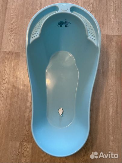 Детская ванночка с подставкой