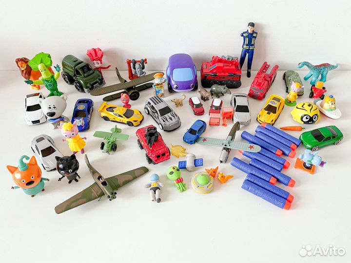 Металлические машинки хотвилс, киндеры, коллекция
