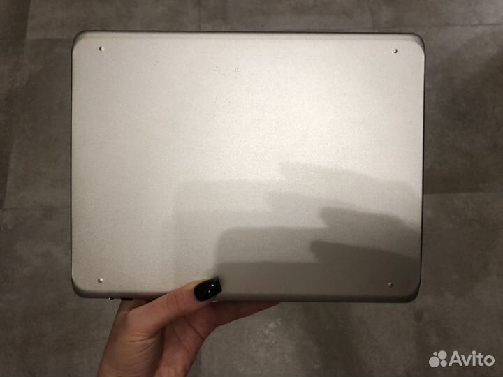 Оригинальная клавиатура для iPad