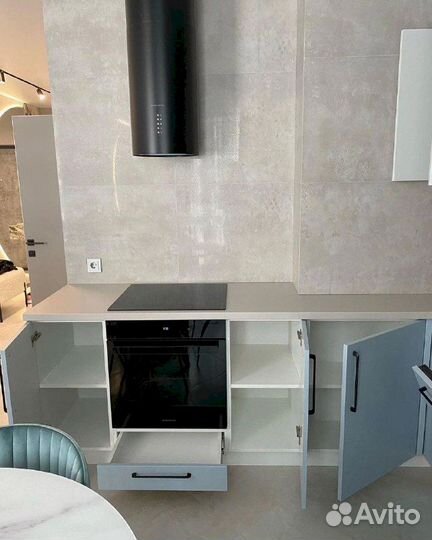 Кухня под потолок за 0 дней