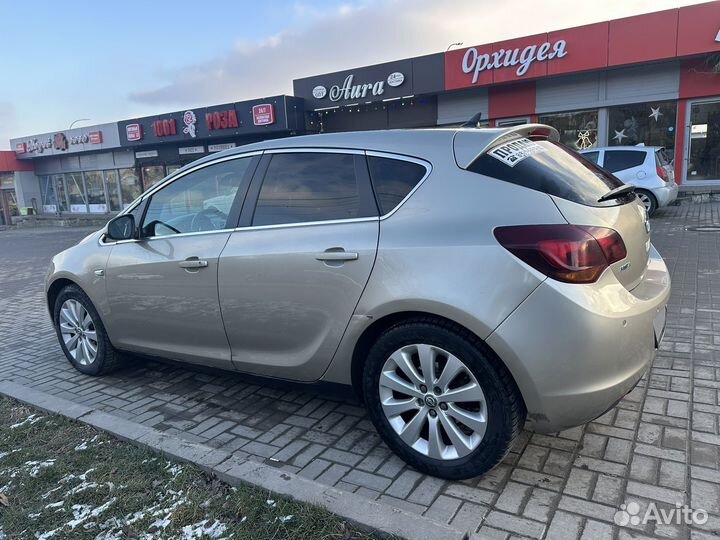 Opel Astra 1.4 AT, 2011, 174 000 км