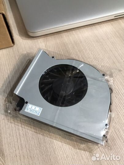 Кулер для ноутбука MSI