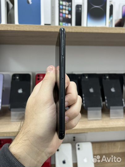 iPhone 7, 32 ГБ