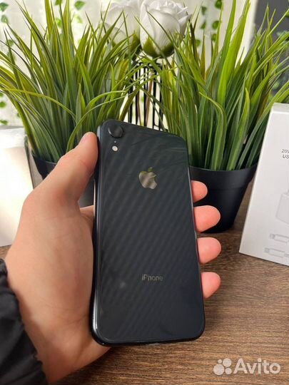 iPhone Xr, 128 ГБ