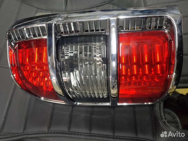 Задние фары pajero91-97г