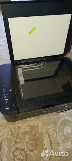 Цветной струйный принтер canon