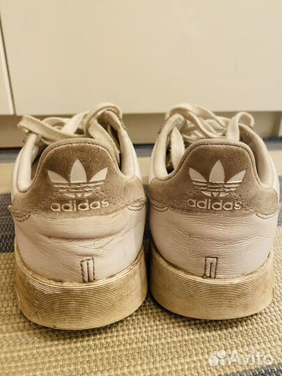 Кроссовки adidas supercourt