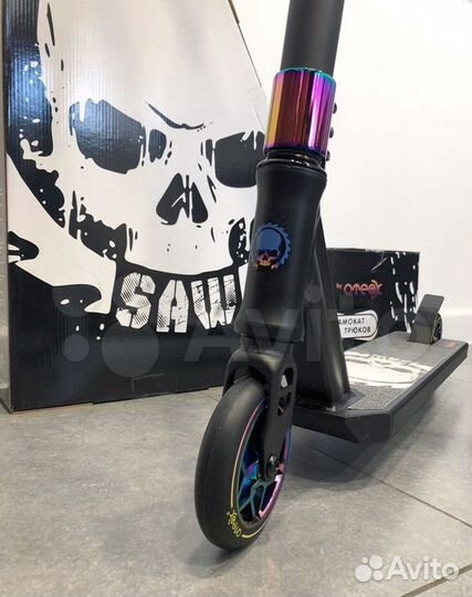 Самокат трюковый SAW Черный HIC