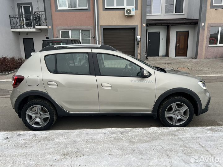 Renault Sandero Stepway 1.6 МТ, 2019, 120 750 км