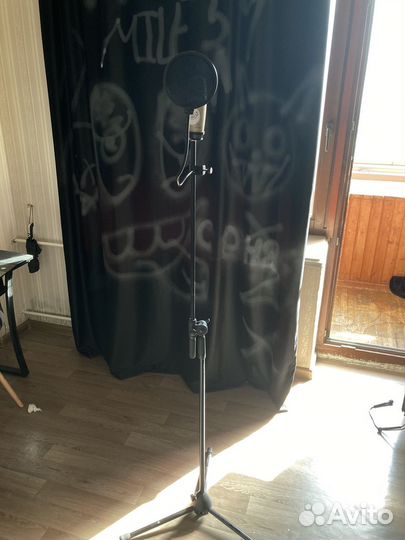 Стойка для микрофона