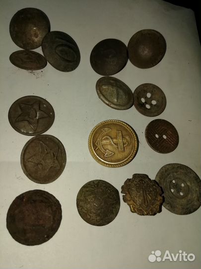 Пуговицы