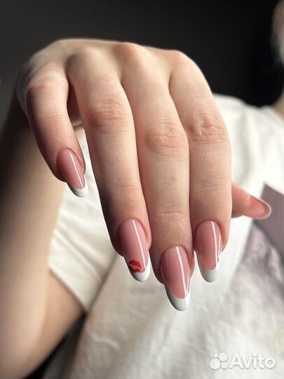 Маникюр, педикюр, наращивание