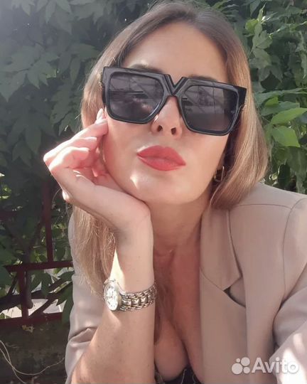 Новые солнцезащитные очки