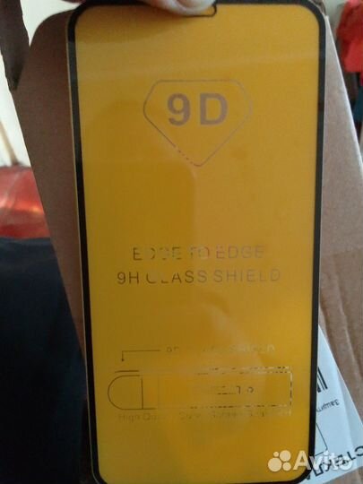 Защитное стекло iPhone 11