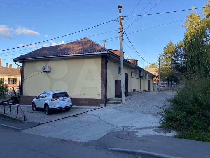 Торговая площадь от 70-90 м²