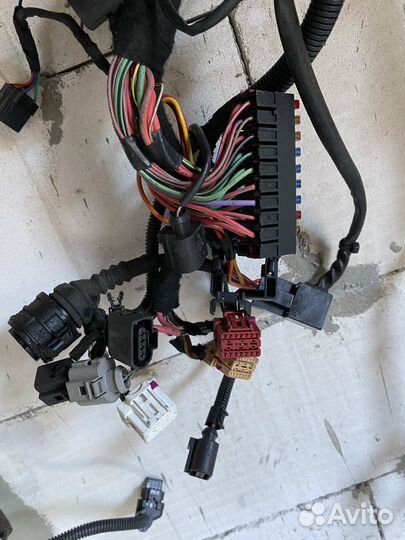 Коса моторного отсека Audi A6 C6 3.0