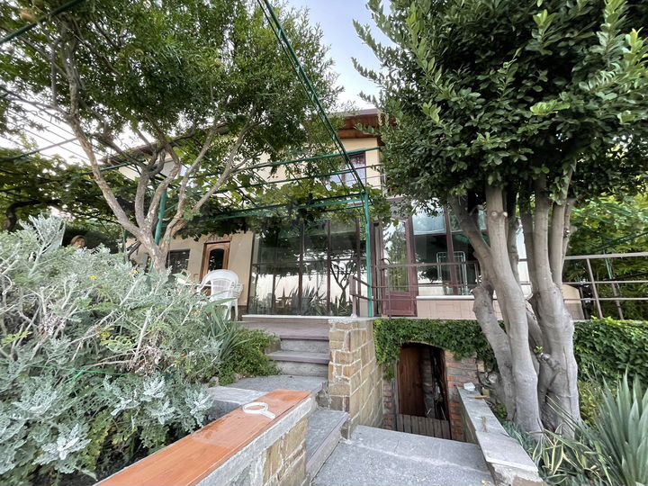 Дом 100 м² на участке 2 сот.