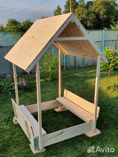 Деревянная Песочница с крышей