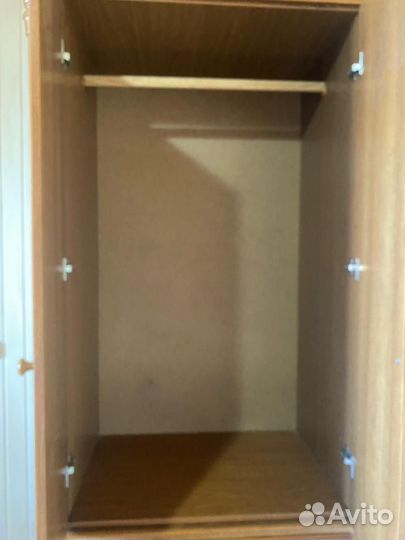 Шкаф плательный бу