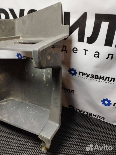 Корпус подножки левый Volvo FH4 82136982